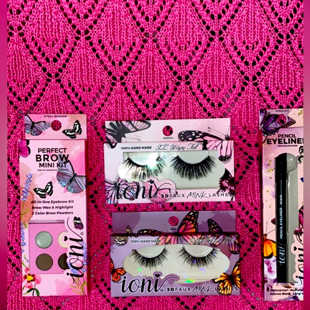 BUNDLE Brand New Limited Edition Ioni 3D Mink Lashes, Eyeliner and Brow Kit 🦋